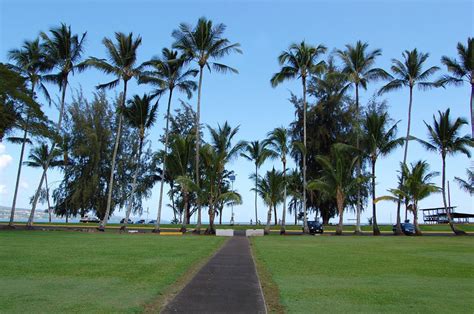 Hilo Bay Beachfront Park, Big Island 